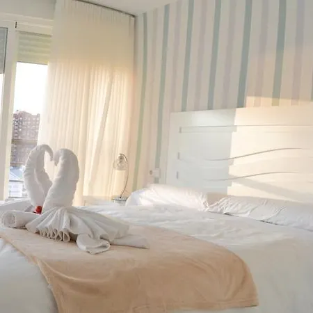 Apartamento En 2ª Linea De Playa, Coblanca 3-11 By Sonneil Apartment